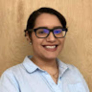 Meet your Posher, Damaris